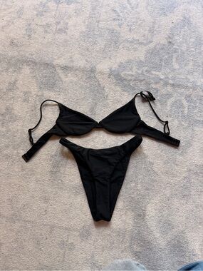ARK SWIMWEAR- bnwt - Women's Two-Piece Bikini Set